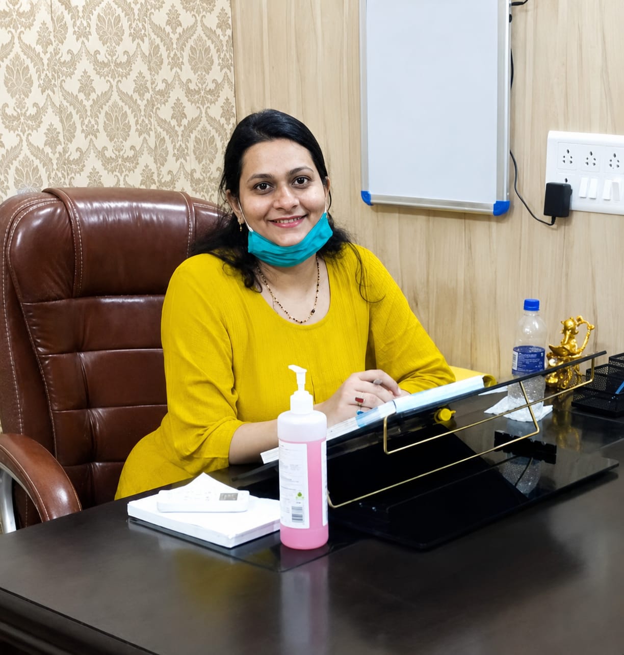Dr. Esha Pandey